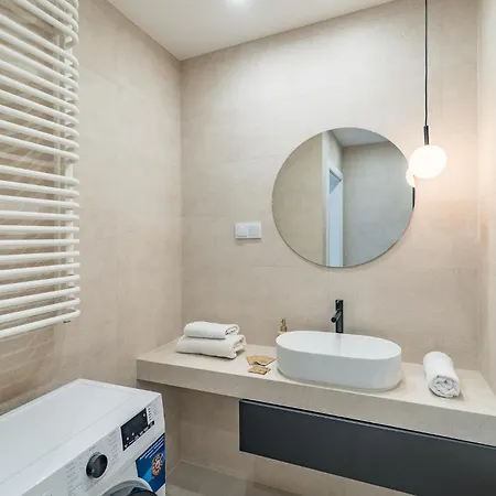 Grzegorzki Apt - Balcony, Ac, Shops&Tram Nearby - By Rentujemy Krakow Exterior photo
