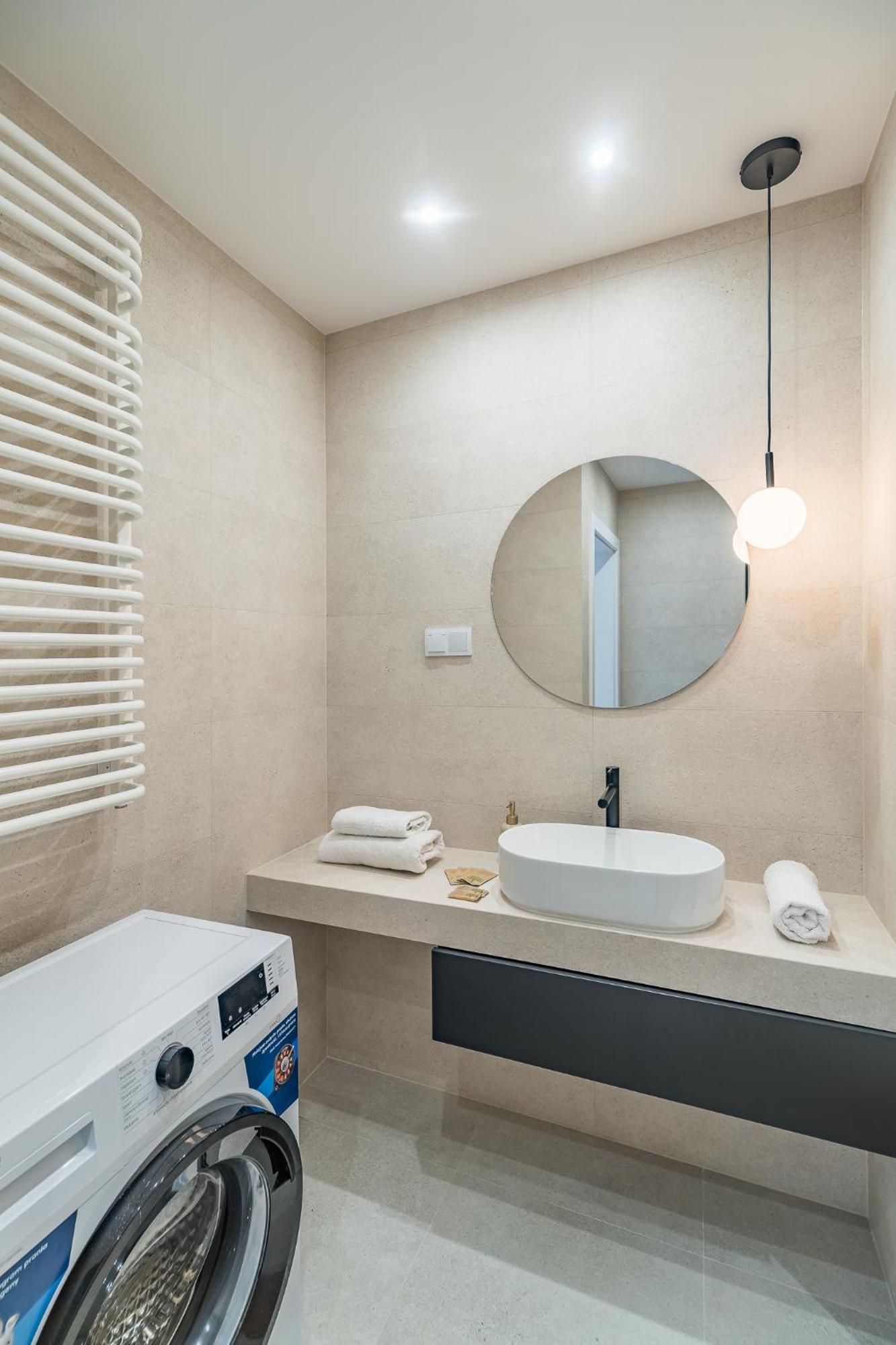 Apartment Grzegorzki - Balcony, Ac, Shops&tram Nearby - By Rentujemy Krakau